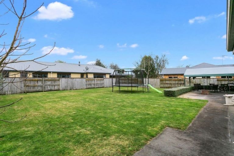 Photo of property in 3/10 Maranatha Way, Cambridge, 3434