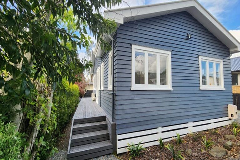 Photo of property in 18 Walsh Street, Forest Lake, Hamilton, 3200