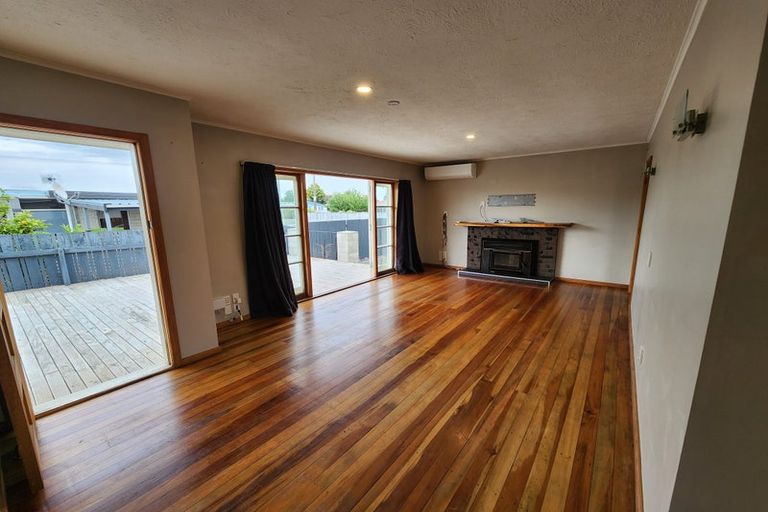 Photo of property in 13 O'connell Place, Havelock North, 4130