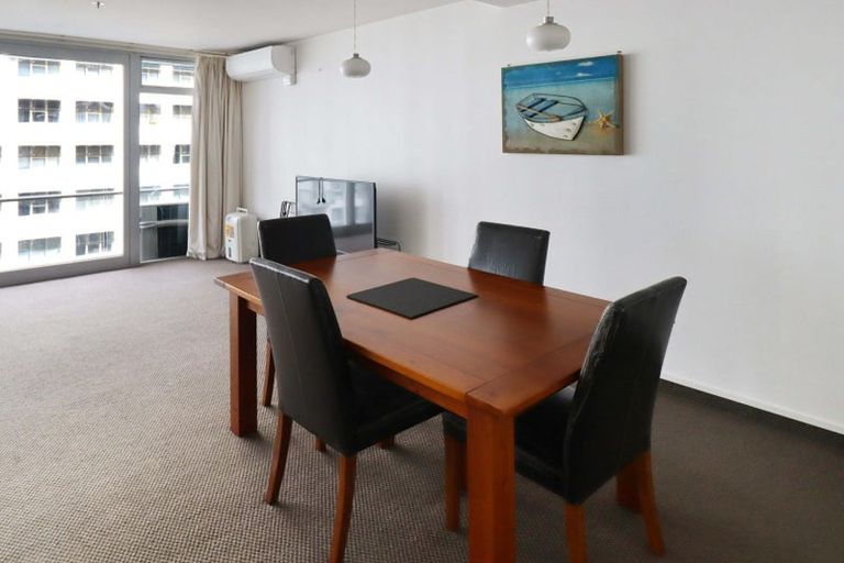 Photo of property in Montreaux Apartments, 4c/164 The Terrace, Wellington Central, Wellington, 6011