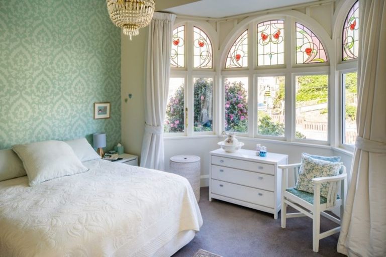 Photo of property in 82 Brougham Street, Mount Victoria, Wellington, 6011