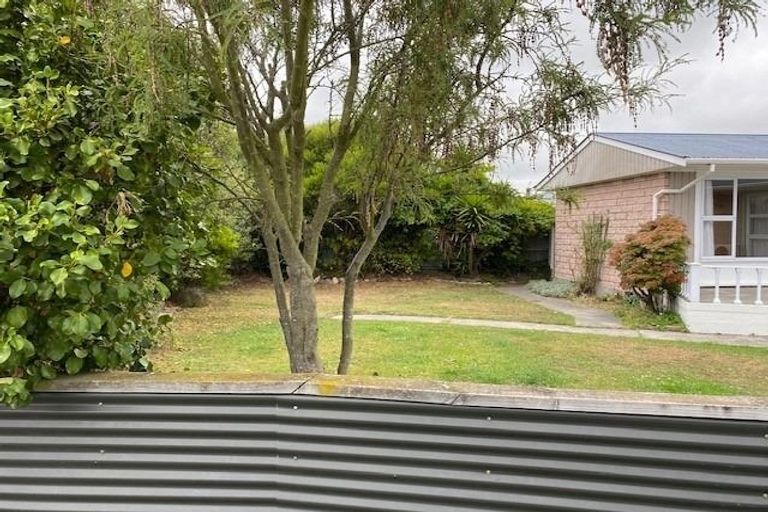 Photo of property in 11 Geddis Street, Rangiora, 7400