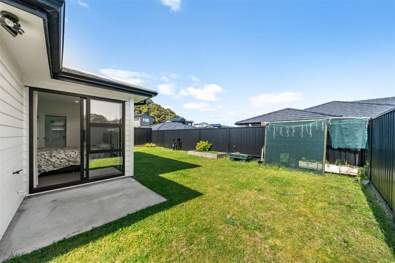 Photo of property in 3 Dahl Drive, Wallaceville, Upper Hutt, 5018