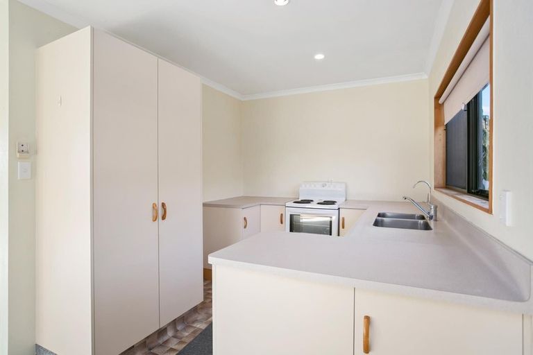 Photo of property in 99 Browning Street, Leamington, Cambridge, 3432