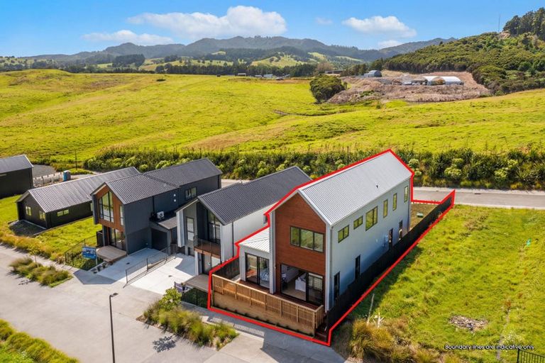 Photo of property in 11 Waitai Crescent, Warkworth, 0985
