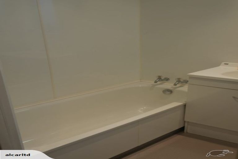 Photo of property in 7 Hawkins Street, Vogeltown, New Plymouth, 4310