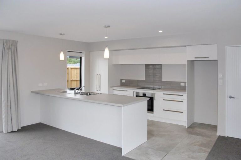 Photo of property in 57 Watkins Drive, Rangiora, 7400