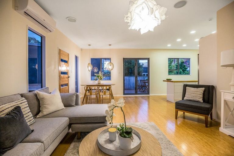 Photo of property in 53 Cluny Road, Plimmerton, Porirua, 5026