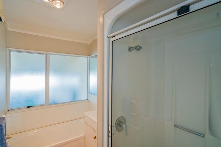 Photo of property in 28 Sarah Avenue, Whitianga, 3510