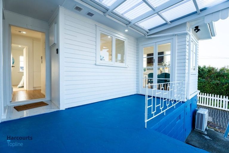 Photo of property in 96 Rosier Road, Glen Eden, Auckland, 0602