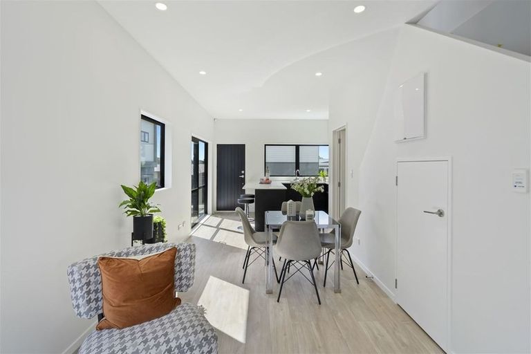 Photo of property in 3/24 Andrew Road, Howick, Auckland, 2010