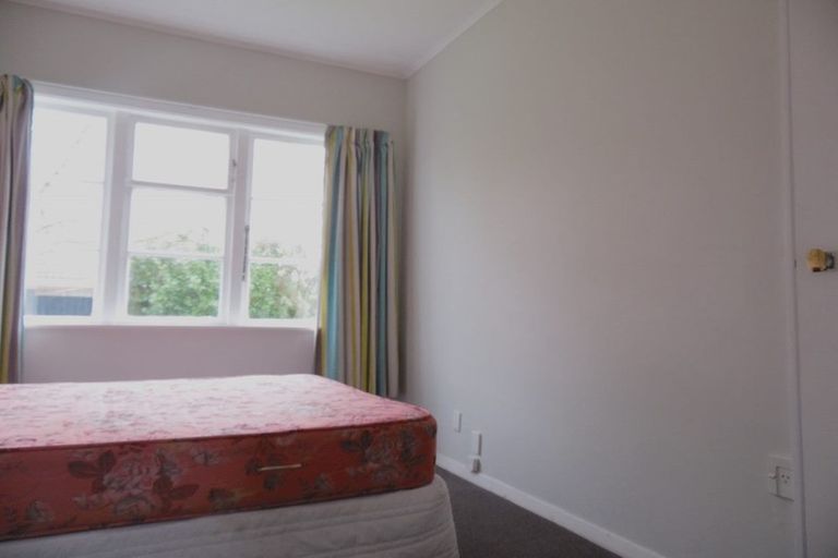 Photo of property in 8 Seton Street, Riccarton, Christchurch, 8011