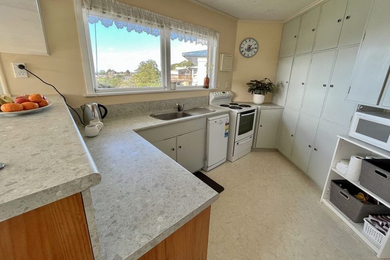 Photo of property in 42 Crawford Crescent, Te Kamo, Whangarei, 0112