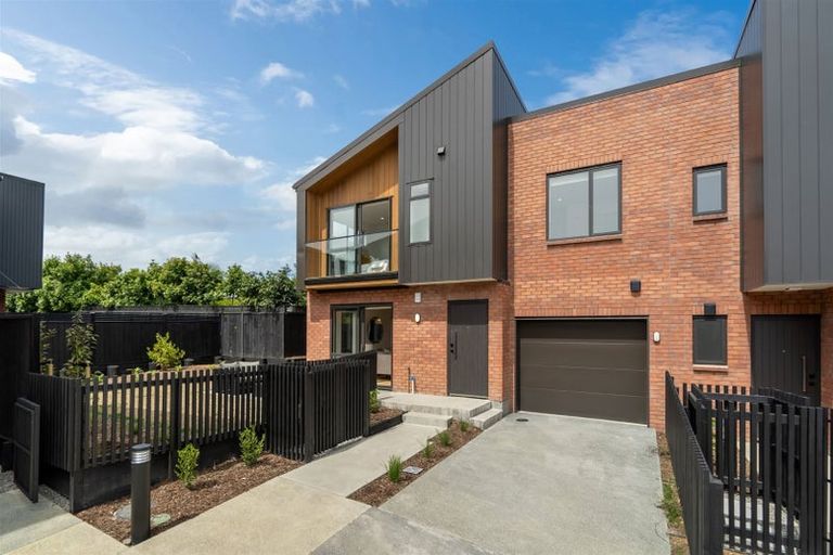 Photo of property in 3 Mahinga Kai Way, Belmont, Auckland, 0622