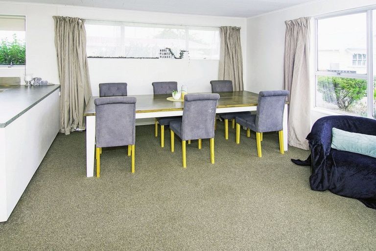 Photo of property in 27 Elizabeth Street, Masterton, 5810