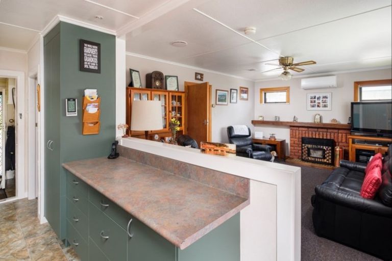 Photo of property in 113 De Lautour Road, Inner Kaiti, Gisborne, 4010