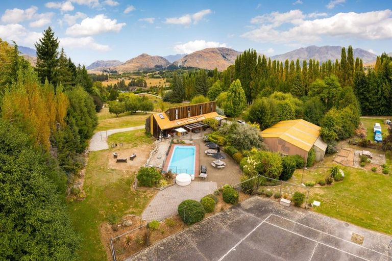 Photo of property in 401 Littles Road, Dalefield, Queenstown, 9371