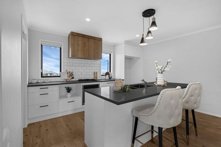 Photo of property in 24 Peacock Place, Pokeno, 2402