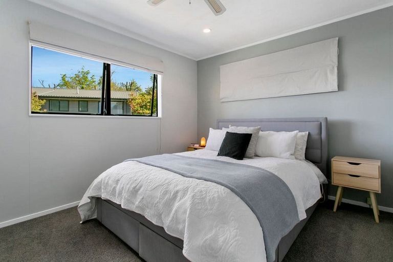 Photo of property in 90 Taharepa Road, Hilltop, Taupo, 3330