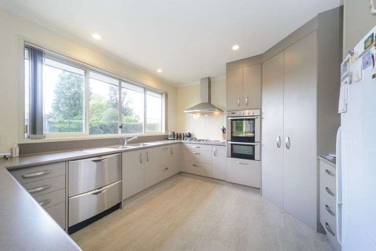 Photo of property in 3 Waipatere Court, Ashhurst, 4810