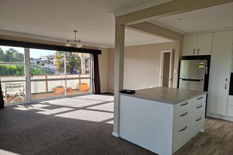 Photo of property in 11 Hall Road, Matua, Tauranga, 3110