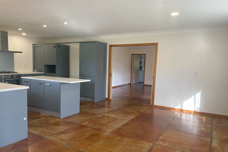 Photo of property in 70 Kirton Drive, Riverstone Terraces, Upper Hutt, 5018