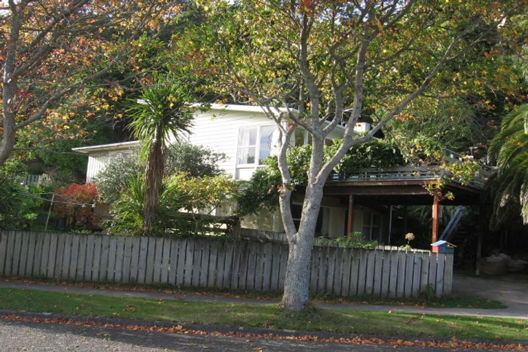 Photo of property in 33 Parnell Street, Fairfield, Lower Hutt, 5011