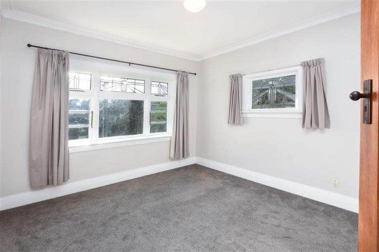 Photo of property in 15 Mataora Road, Kenmure, Dunedin, 9011