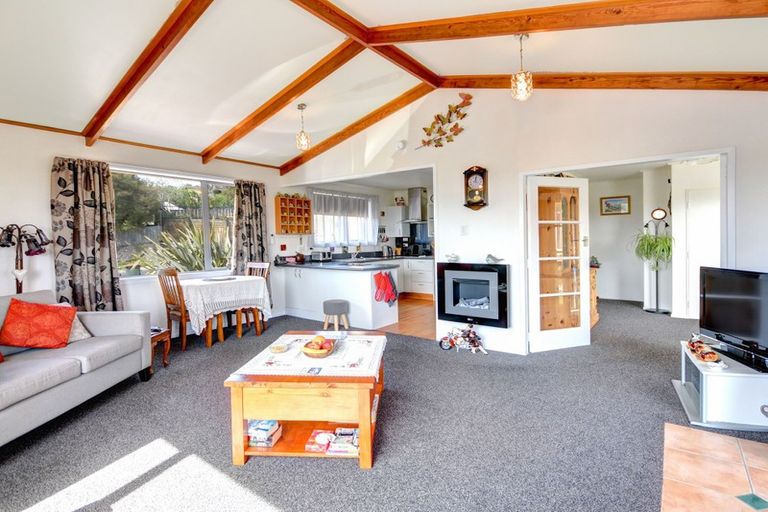 Photo of property in 9 Tweed Street, Kinmont Park, Mosgiel, 9024