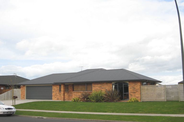 Photo of property in 35 Wentworth Drive, Rototuna North, Hamilton, 3210