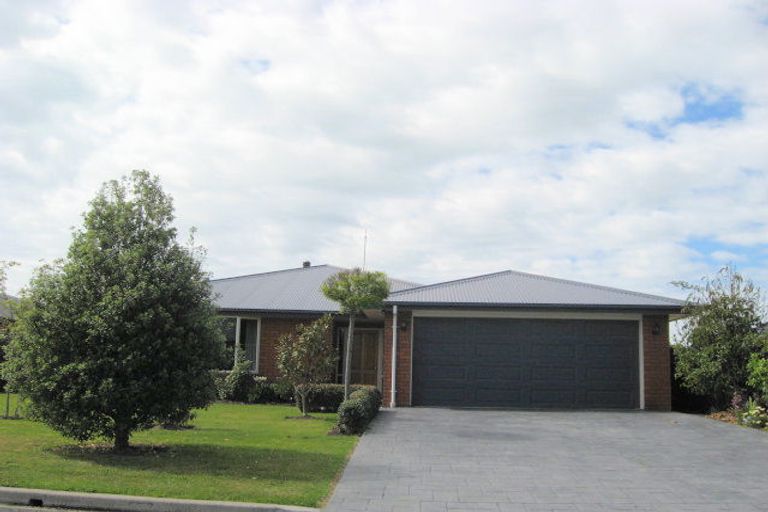 Photo of property in 58 Paget Drive, Woodend, 7610