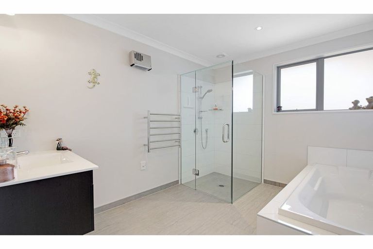 Photo of property in 21 Te Kereme Street, Marshland, Christchurch, 8083