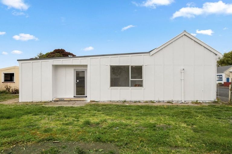 Photo of property in 7 Prendergast Street, South Dunedin, Dunedin, 9012