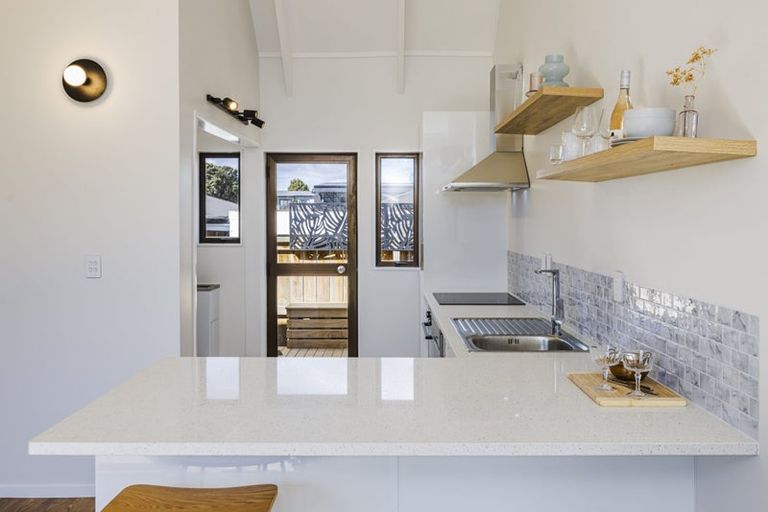 Photo of property in 2/24 Great South Road, Papakura, 2110