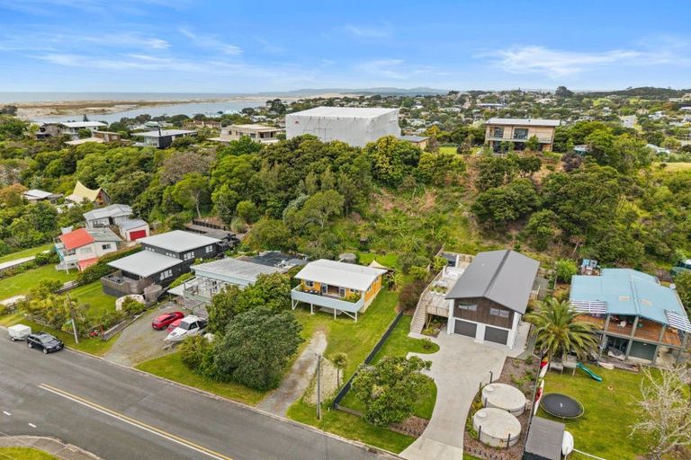 Photo of property in 35 Mangawhai Heads Road, Mangawhai Heads, Mangawhai, 0505