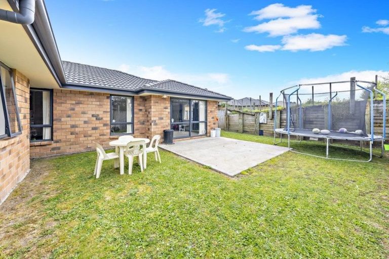 Photo of property in 2 Ribbonwood Close, Te Kauwhata, 3710
