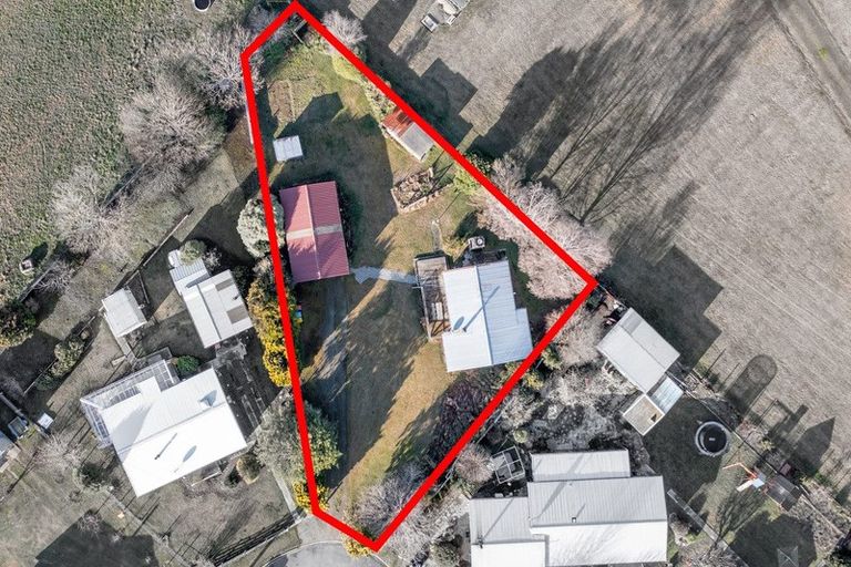 Photo of property in 6 Ormaglade Place, Millers Flat, Roxburgh, 9572