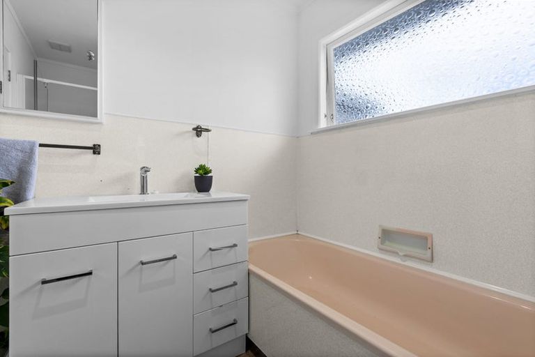 Photo of property in 7 Grant Place, Greenmeadows, Napier, 4112