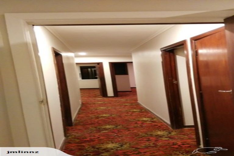 Photo of property in 44 Brandon Road, Glen Eden, Auckland, 0602