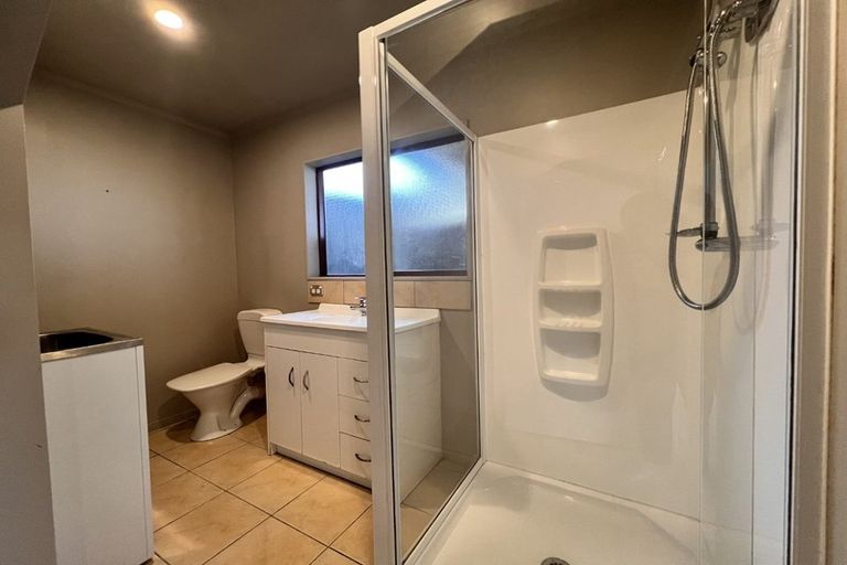 Photo of property in 721 Glenbrook Road, Kingseat, Pukekohe, 2679