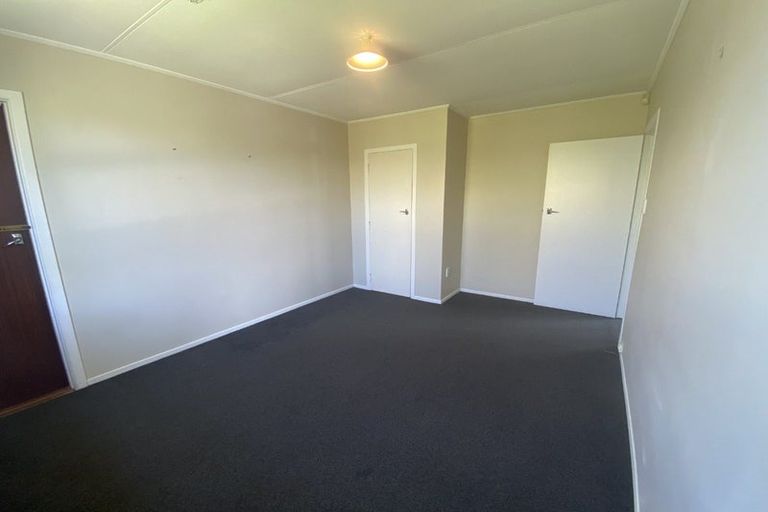 Photo of property in 1/18 Crail Avenue, Flaxmere, Hastings, 4120