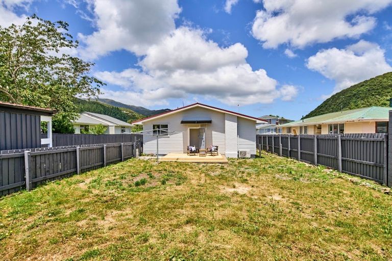 Photo of property in 8 Orewa Grove, Wainuiomata, Lower Hutt, 5014