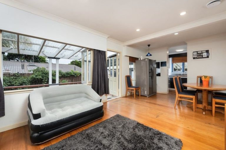 Photo of property in 77 Ngatai Road, Otumoetai, Tauranga, 3110