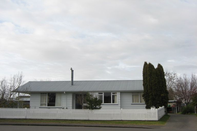 Photo of property in 8 Cabot Place, Flaxmere, Hastings, 4120