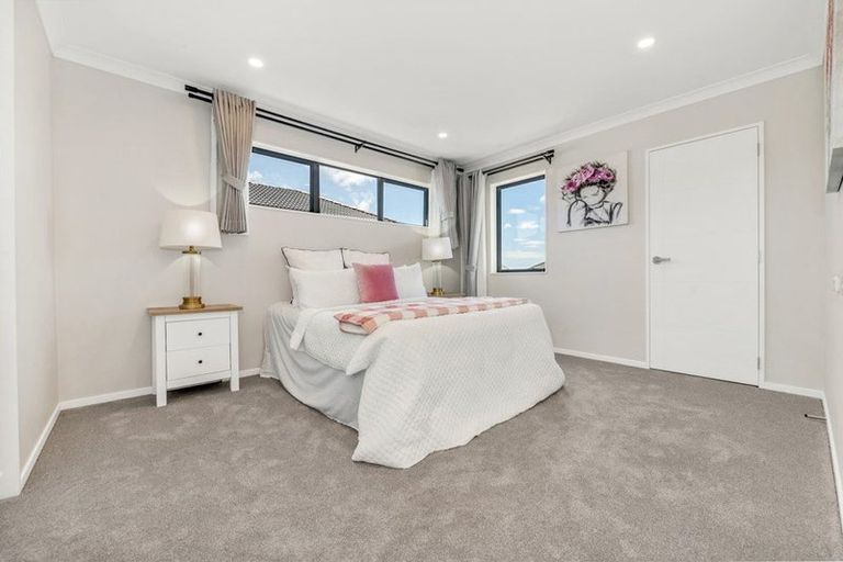 Photo of property in 58 Elevation Street, Flat Bush, Auckland, 2019