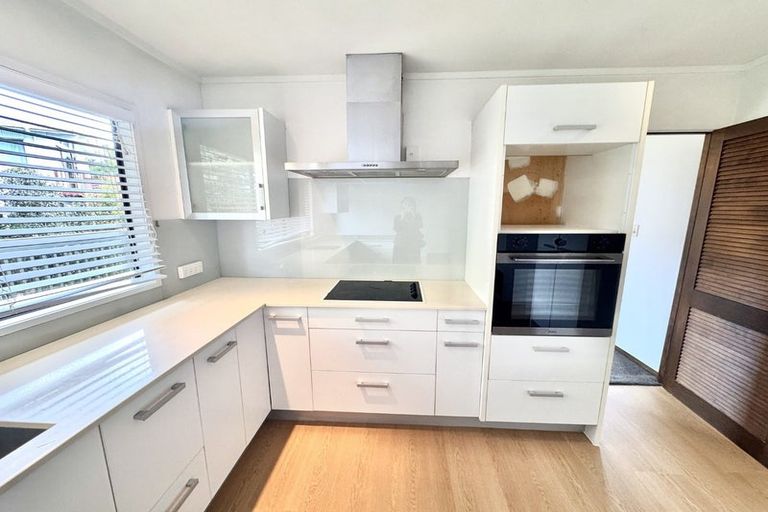 Photo of property in 60 Porritt Avenue, Chatswood, Auckland, 0626