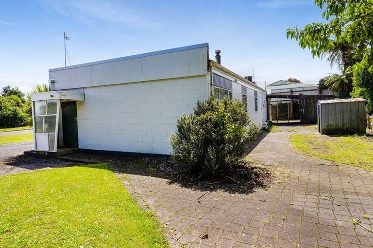 Photo of property in 2 Hamlet Street, Stratford, 4332