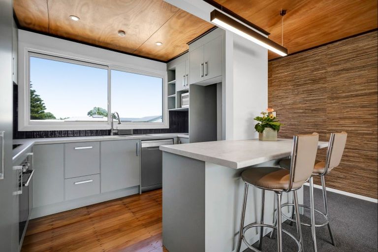 Photo of property in 35 Dorset Street, Opunake, 4616