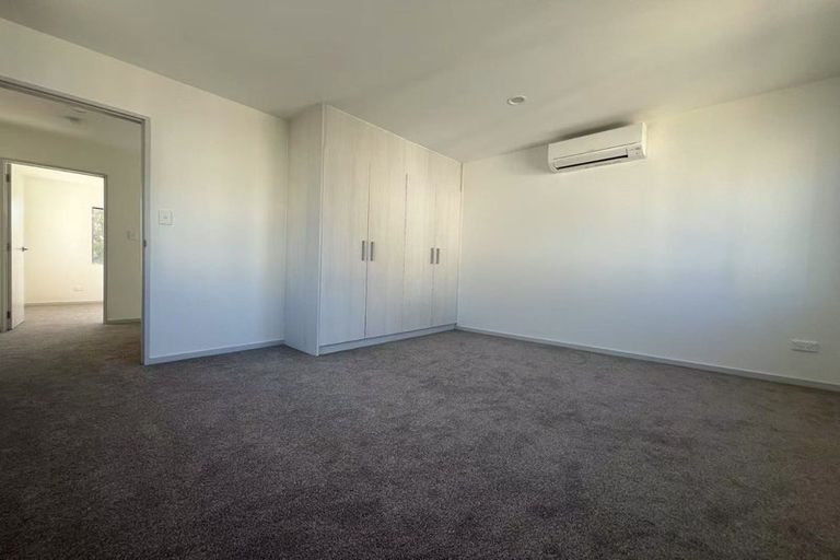 Photo of property in 14 Matukutureia Lane, Manurewa, Auckland, 2102
