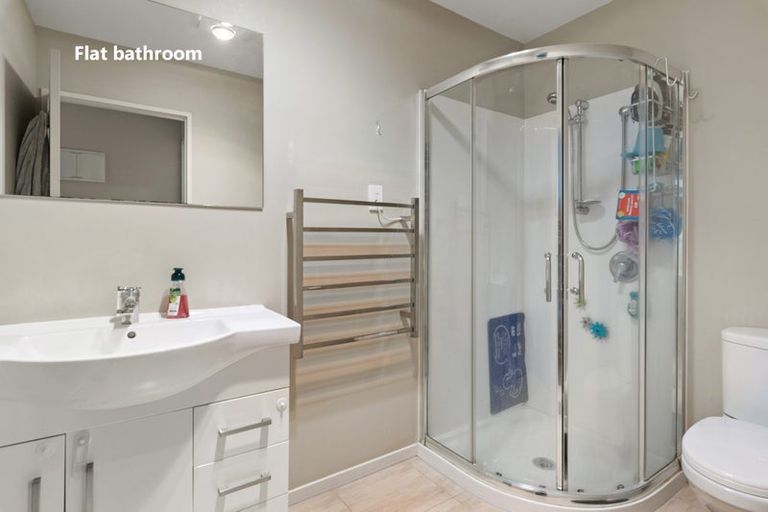 Photo of property in 682c Beach Road, Browns Bay, Auckland, 0630